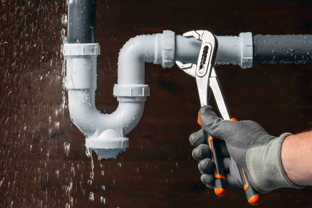 Professional Burst Pipe Repair technician working in Dunlap, IN
